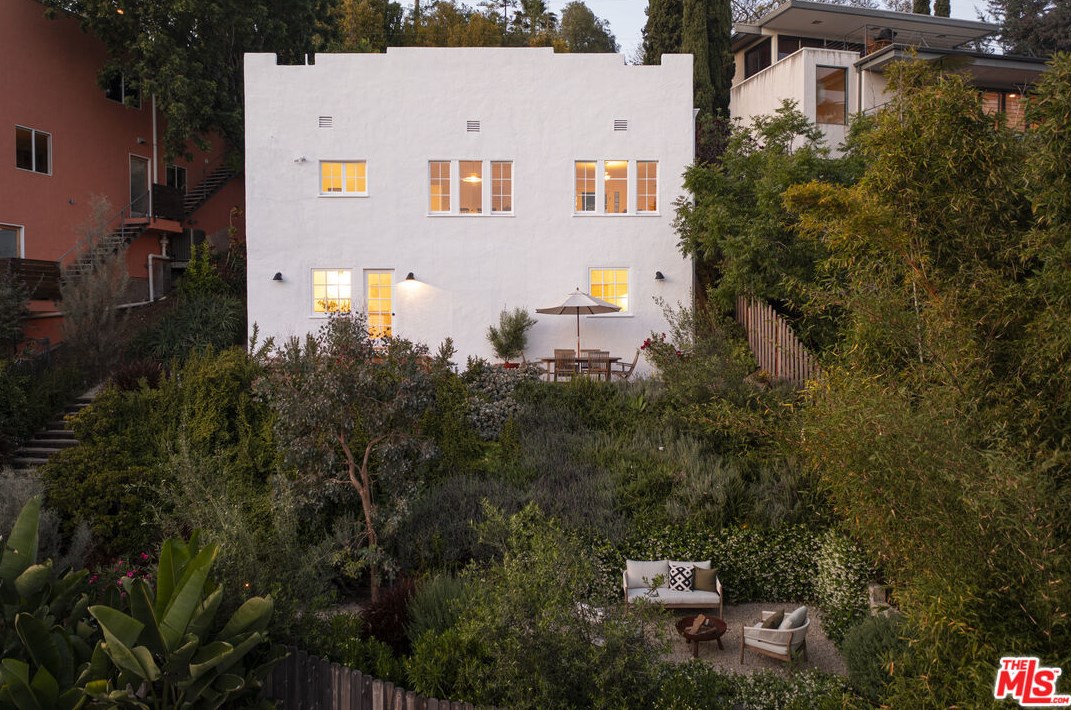 434 Crane Blvd, Los Angeles CA  90065-5053 exterior