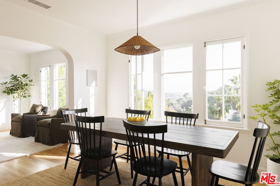 434 Crane Blvd, Los Angeles CA  90065-5053 exterior