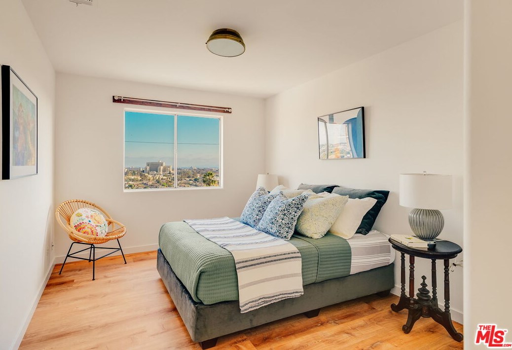 2506 Thomas St, Los Angeles CA  90031-2820 exterior