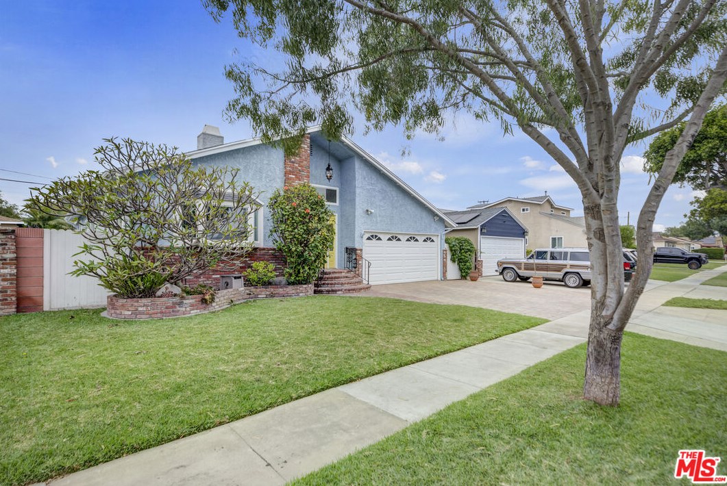4213 Maybank Ave, Lakewood, CA 90712-3909