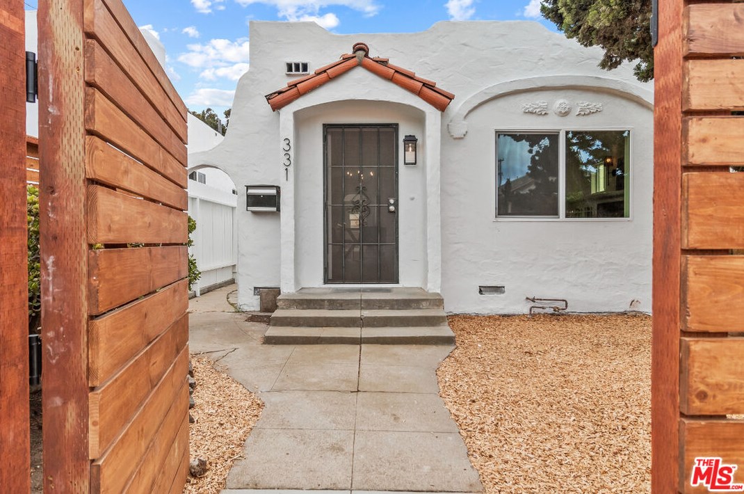331 University Ave, San Diego, CA 92103-2928