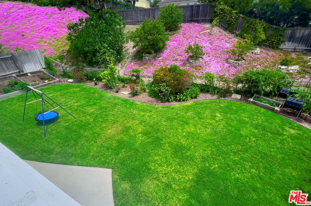 29504 Stonecrest Rd, Palos Verdes Estates CA  90275-5712 exterior