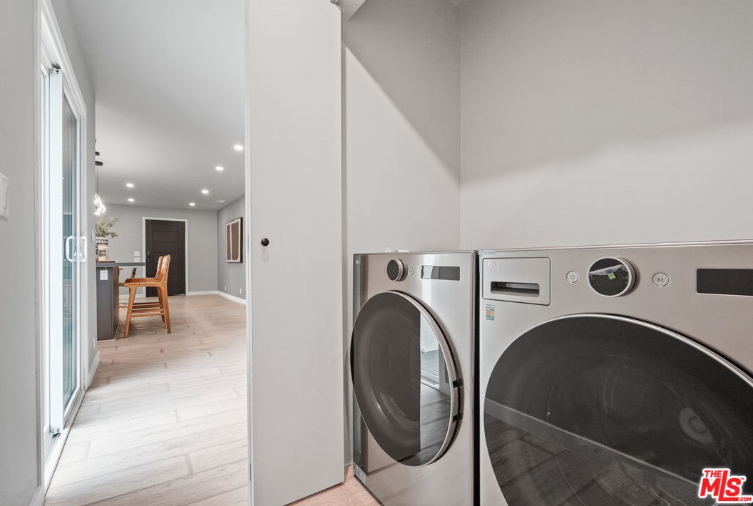 3582 Kelton Ave, Los Angeles CA  90034-5506 exterior