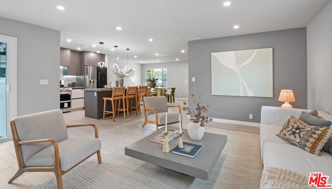 3582 Kelton Ave, Los Angeles CA  90034-5506 exterior