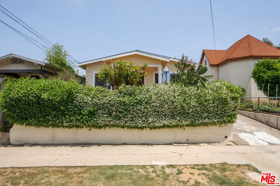 6419 Elgin St, Los Angeles, CA 90042-2829