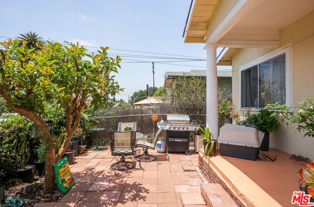6419 Elgin St, Los Angeles CA  90042-2829 exterior