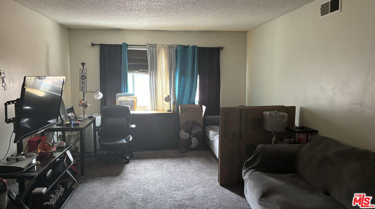 19223 Harlan Ave, Long Beach, CA 90746