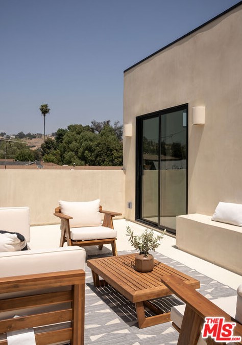 2307 Gatewood St, Los Angeles CA  90031-1104 exterior