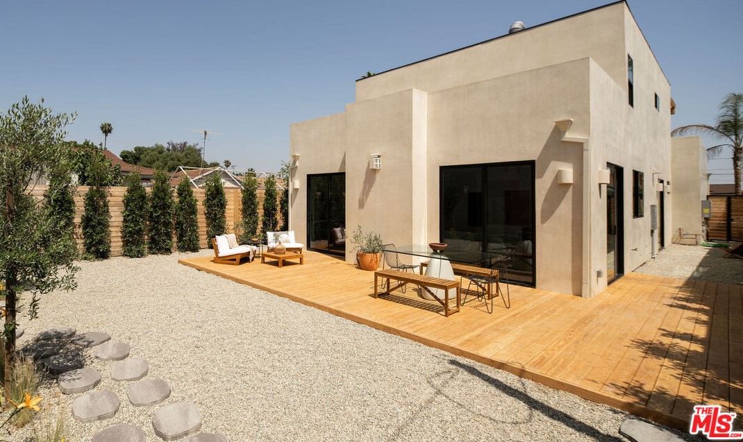 2307 Gatewood St, Los Angeles CA  90031-1104 exterior