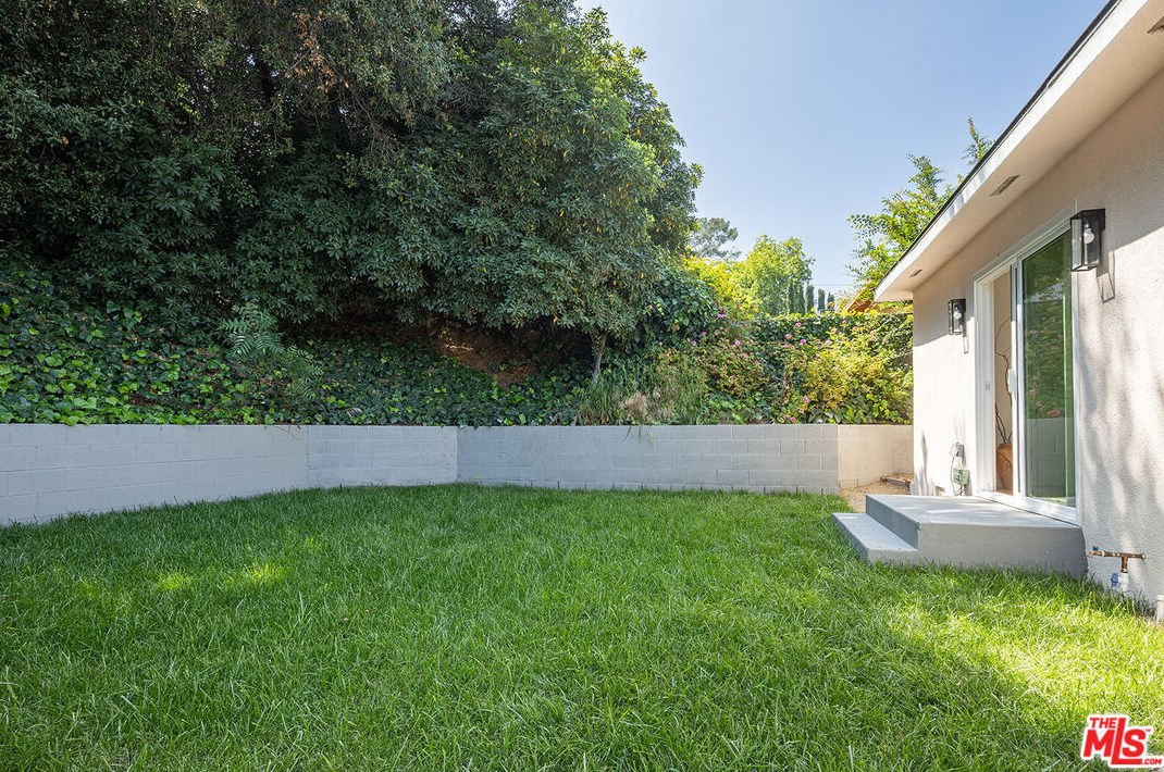 4924 San Rafael Ave, Los Angeles CA  90042-3133 exterior