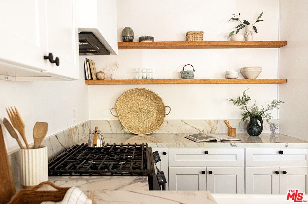 4924 San Rafael Ave, Los Angeles CA  90042-3133 exterior