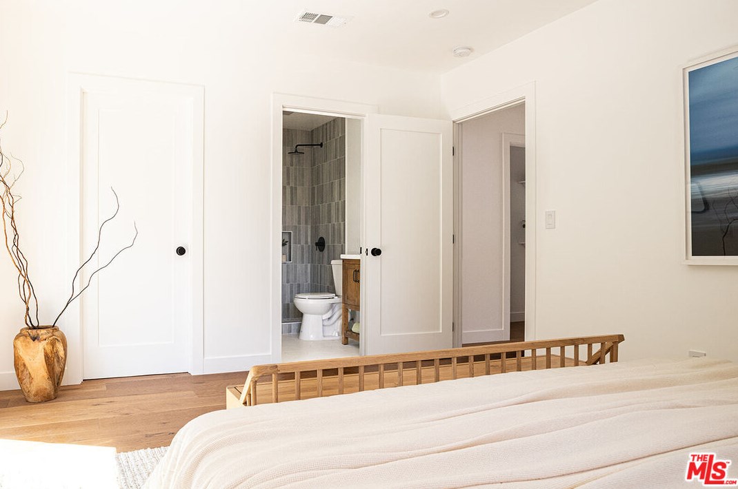 4924 San Rafael Ave, Los Angeles CA  90042-3133 exterior