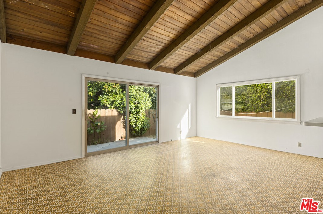2710 Granville Ave, Los Angeles CA  90064-3604 exterior