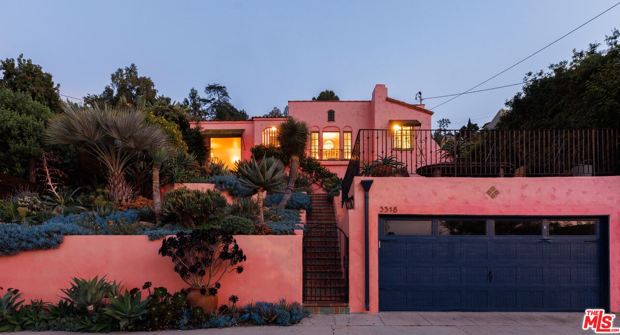 3318 Isabel Dr, Los Angeles CA  90065-2610 exterior