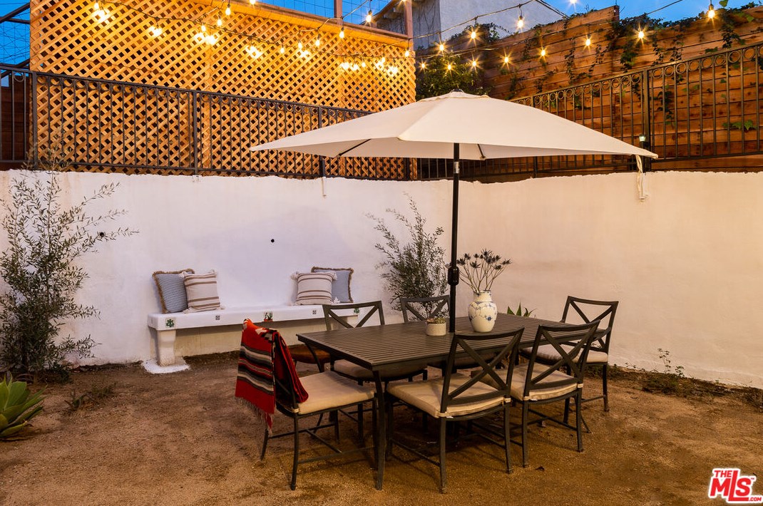 1336 Helen Dr, Los Angeles CA  90063-3222 exterior