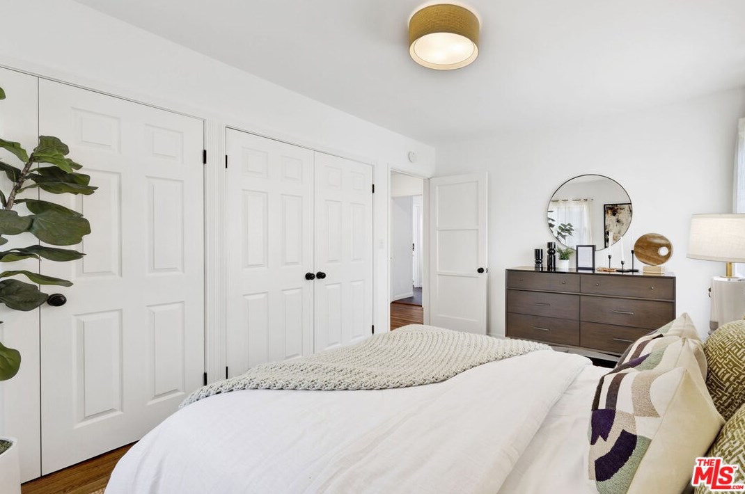 10816 Lawler St, Los Angeles CA  90034-5413 exterior