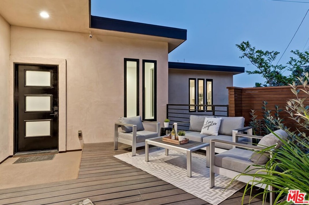 4758 Glenalbyn Dr, Los Angeles CA  90065-5002 exterior
