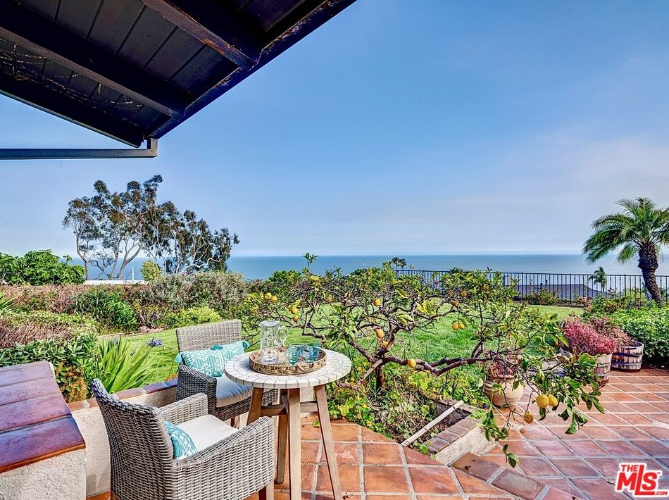 20406 Seaboard Rd, Malibu, CA 90265-5350