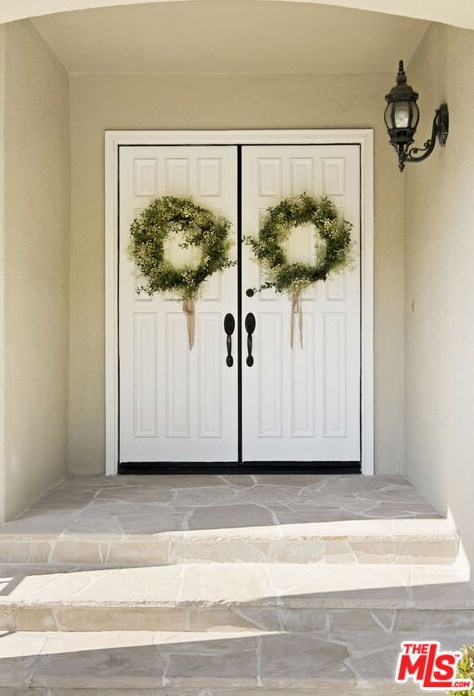 3728 Camino Codorniz, Calabasas, CA 91302-3043