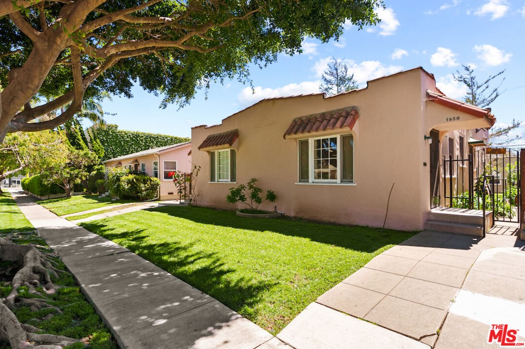 1850 9th St, Santa Monica, CA 90404-4502