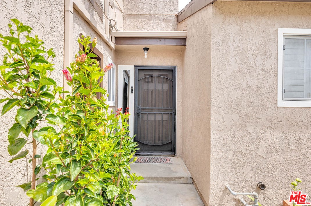 10435 Neal Dr, Westminster, CA 92683