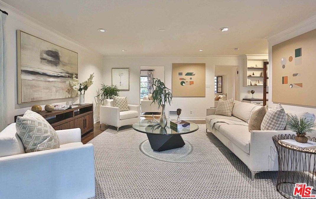 1360 Virginia Ave, Glendale CA 91202-1530 exterior