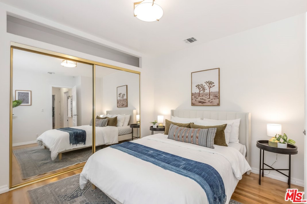 4071 Tivoli Ave, Los Angeles CA  90066-5103 exterior