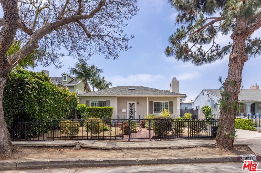 4071 Tivoli Ave, Los Angeles CA  90066-5103 exterior