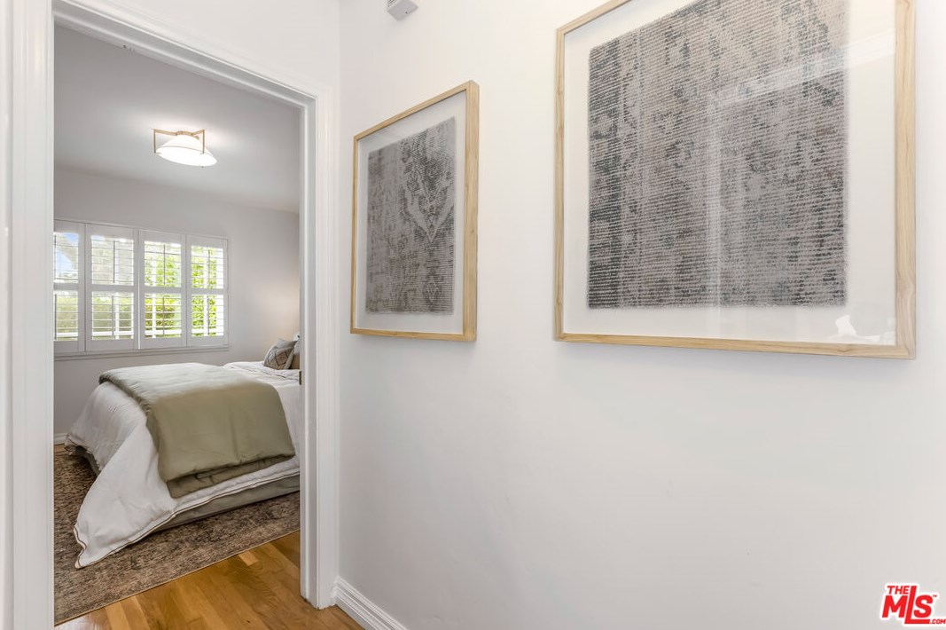 4071 Tivoli Ave, Los Angeles CA  90066-5103 exterior