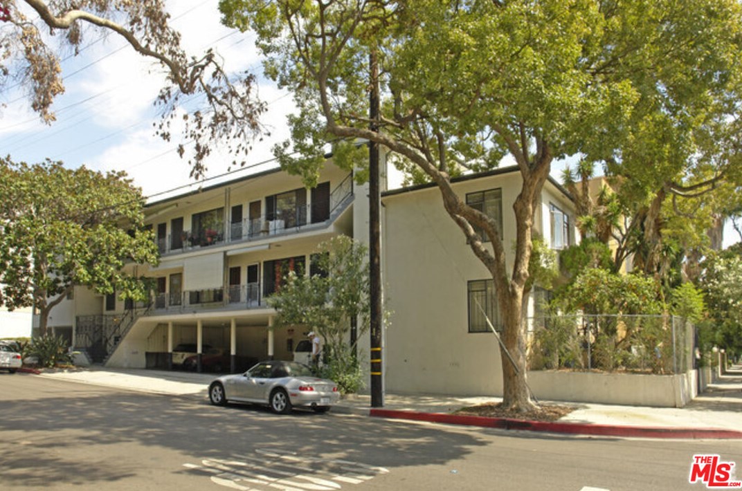 1200 Curson Ave, Los Angeles, CA 90019-6613