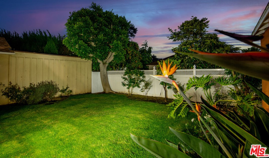 9410 Hargis St, Los Angeles CA  90034-1849 exterior