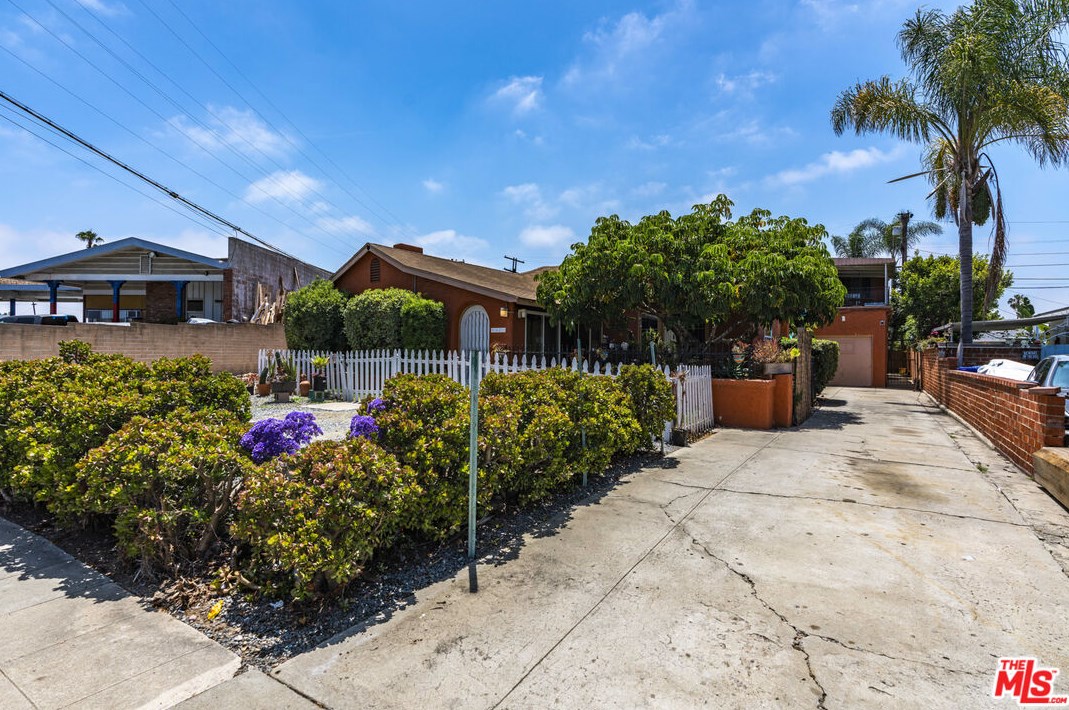 4518 Alice St, San Diego, CA 92115