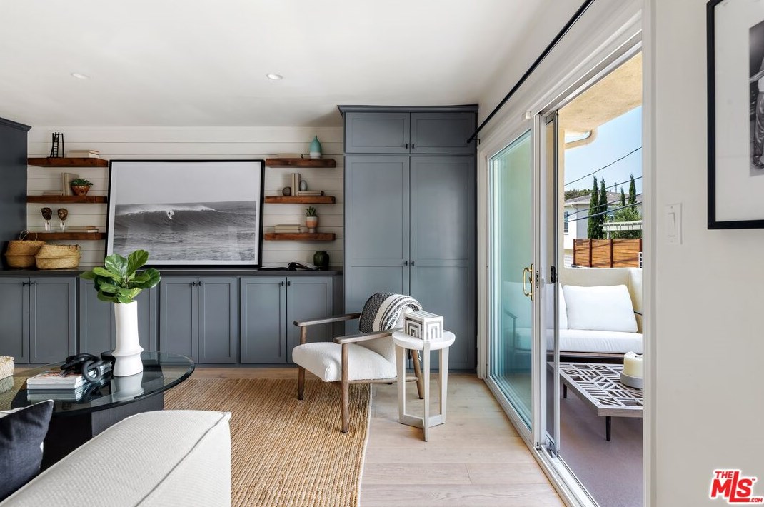 1333 Yale St #8, Santa Monica, CA 90404