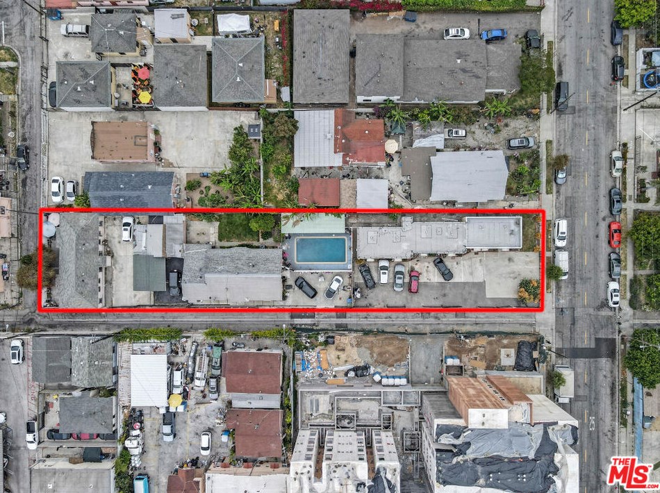 1016 110th St, Los Angeles, CA 90044-1572