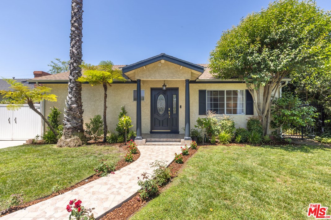 4557 Nagle Ave, Van Nuys, CA 91423