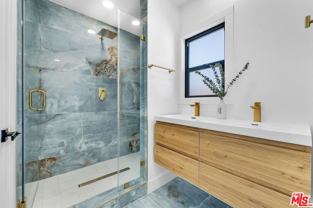 9161 Hornby Ave, Whittier CA  90603-1850 exterior