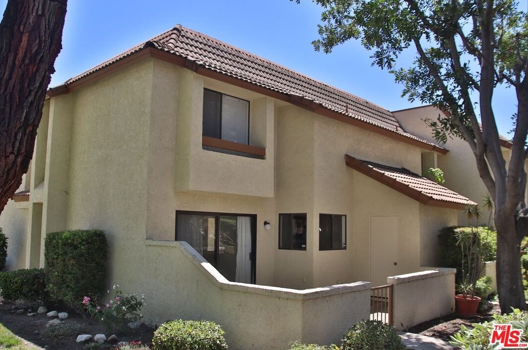 779 Lancaster Dr, Claremont, CA 91711