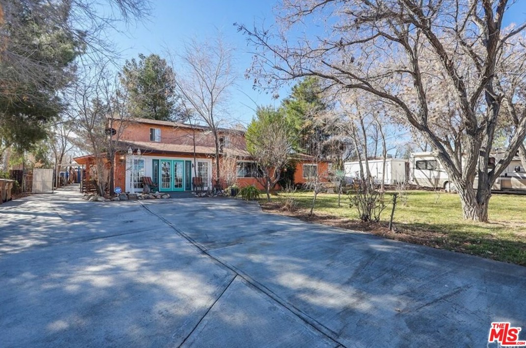 18145 Juniper St, Hesperia, CA 92345