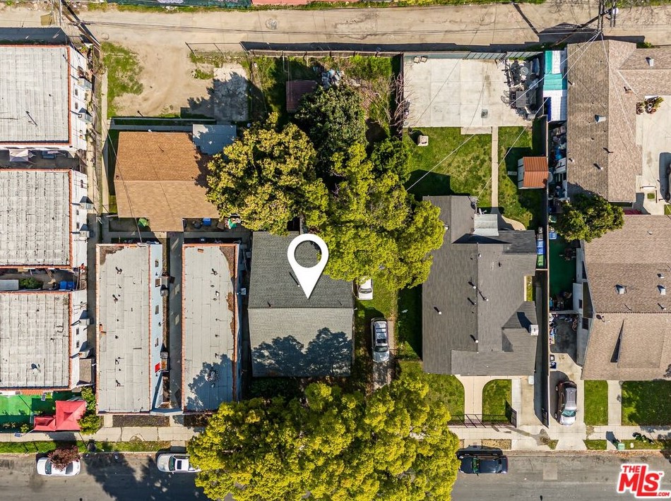 3906 Brighton Ave, Los Angeles, CA 90062-1201