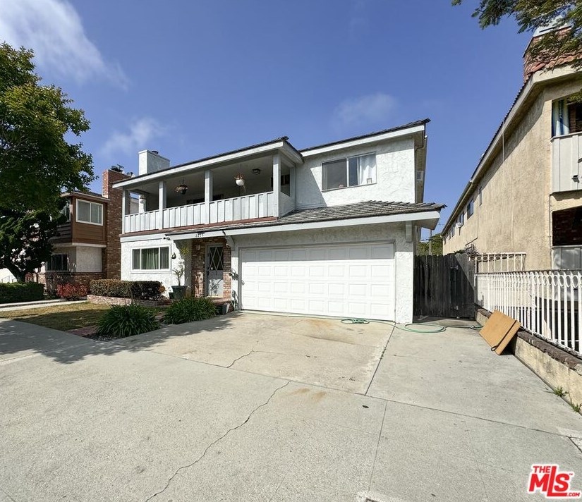 2235 20th St, Santa Monica, CA 90405-1744