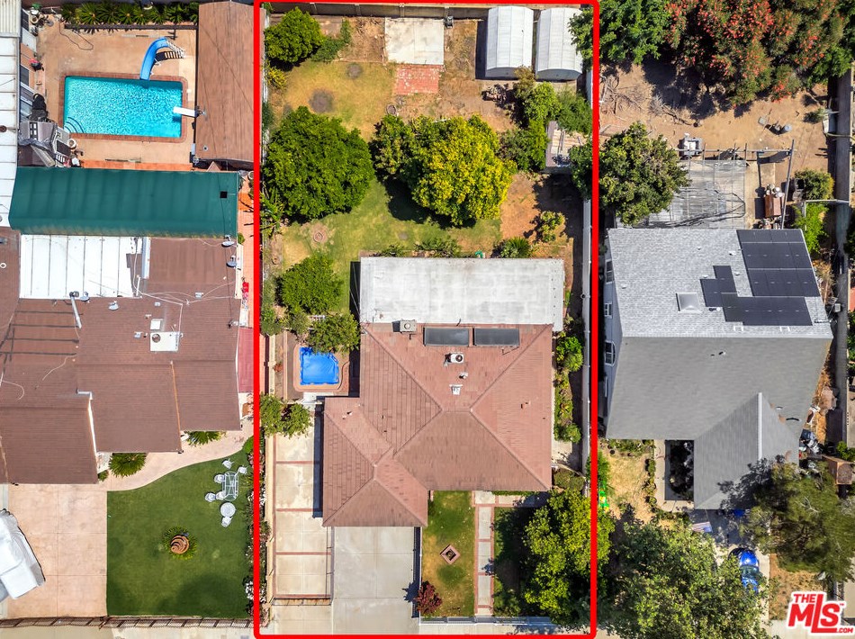 1856 Glenpark St, Pomona, CA 91768