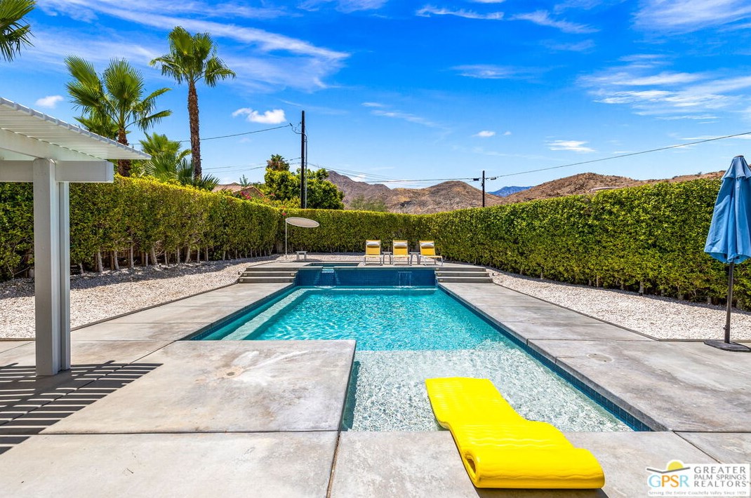 38025 Paradise Way, Cathedral City, CA 92234