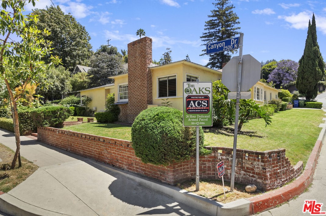 2550 Canyon Dr, Los Angeles CA  90068-2416 exterior