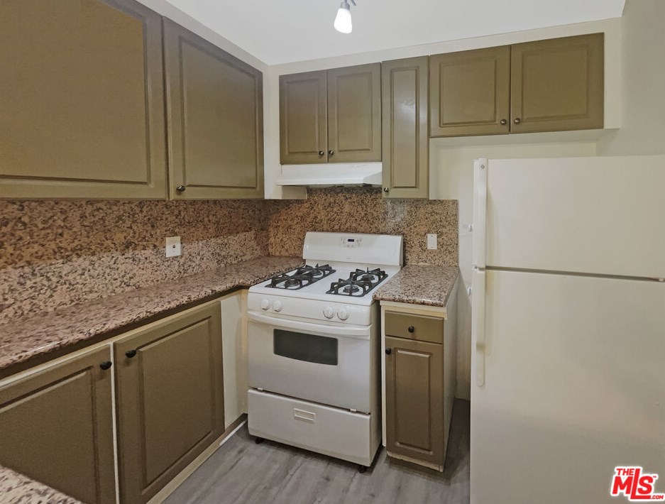 4900 Chapman Ave, Orange, CA 92869-4116