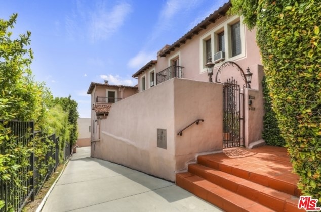 3306 Waverly Dr, Los Angeles, CA 90027