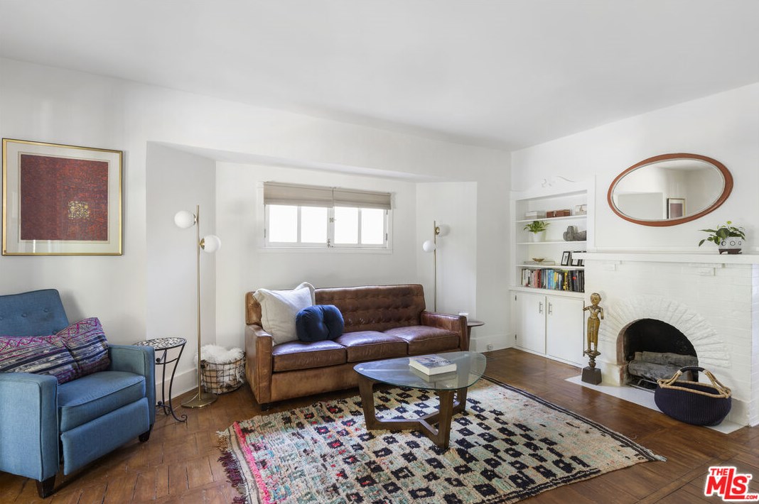 1665 Morton Ave, Los Angeles CA  90026-2611 exterior