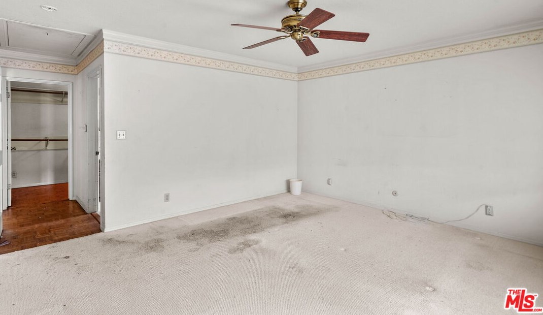 7819 Midfield Ave, Los Angeles CA  90045-3237 exterior