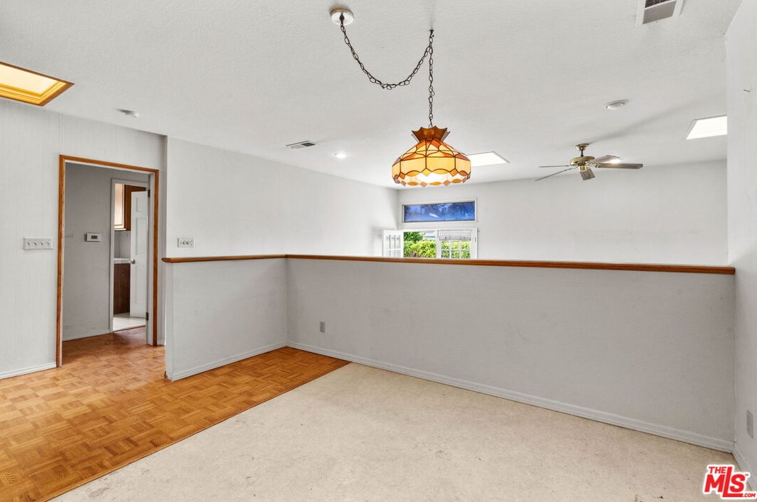 7819 Midfield Ave, Los Angeles CA  90045-3237 exterior