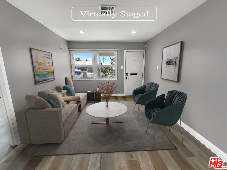 419 E 228th St, Long Beach, CA 90745