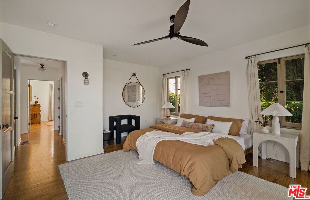 1716 Dillon St, Los Angeles CA  90026-1114 exterior